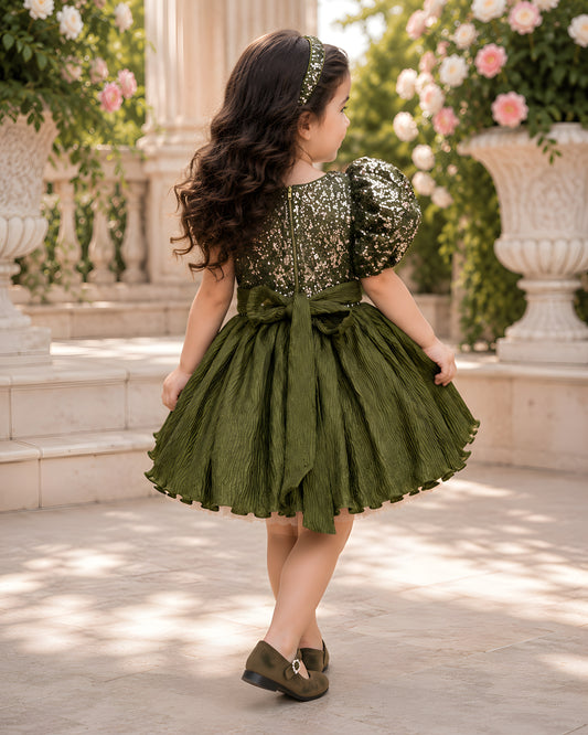 Gorgeous Asymmetric Green Party Dress