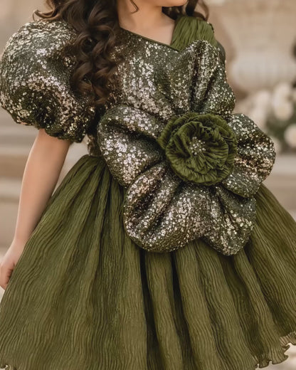Gorgeous Asymmetric Green Party Dress