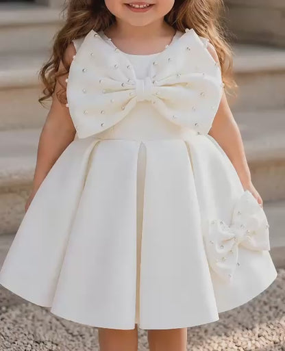 Elegant Oversized Bow White Flared Design Dress